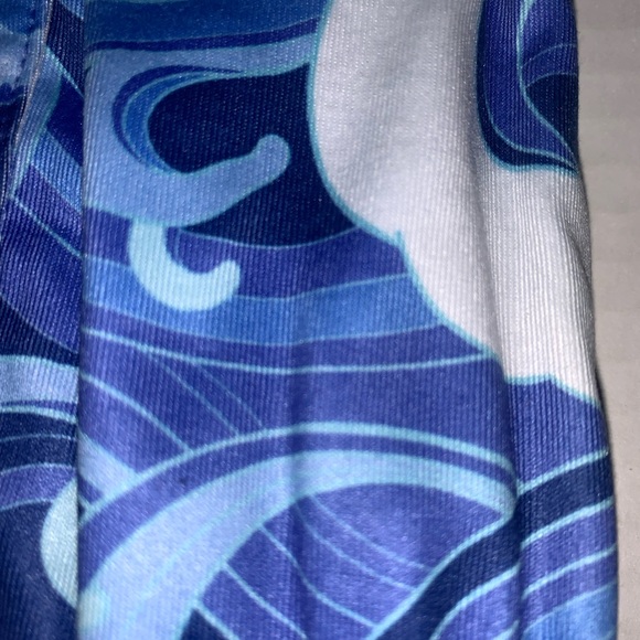 AMERICAN EAGLE 4” Ultra Soft Pocket Boxer. Small. Blue/White wave pattern - Picture 8 of 9